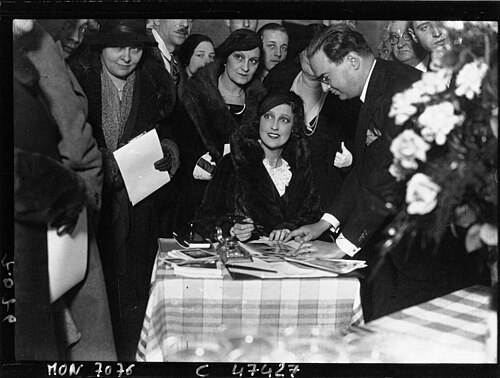Jeanette MacDonald