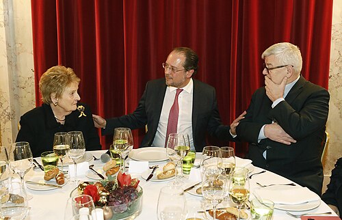 Madeleine Albright