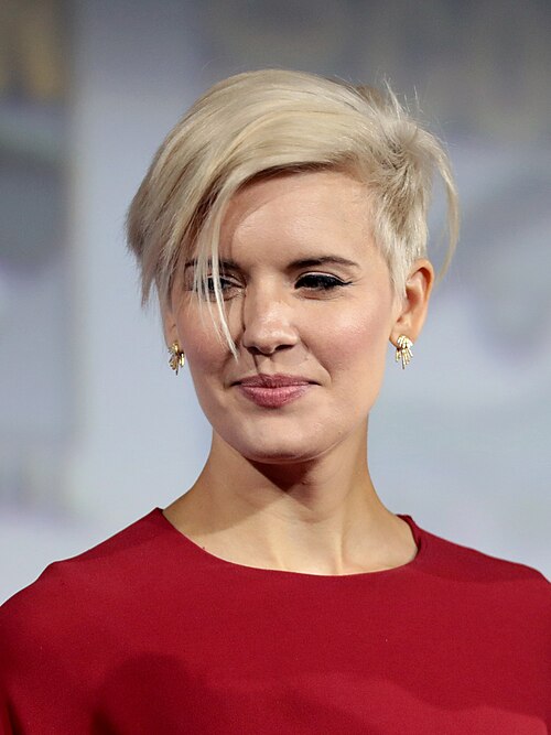 Maggie Grace