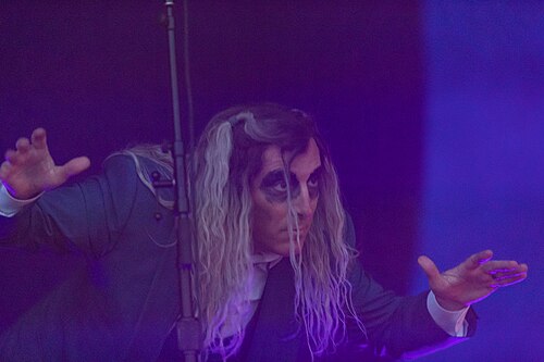 Maynard James Keenan