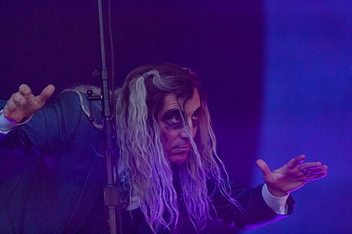 Maynard James Keenan