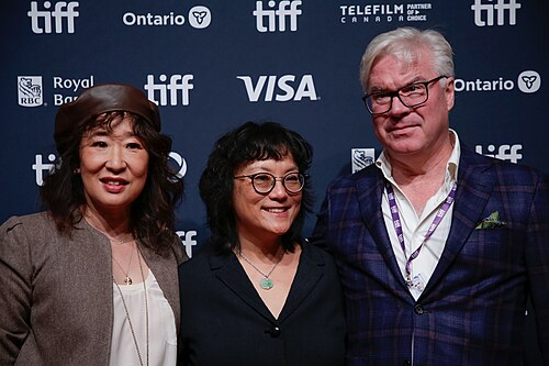 Sandra Oh