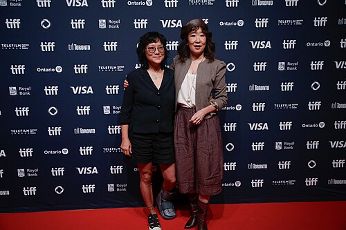 Sandra Oh