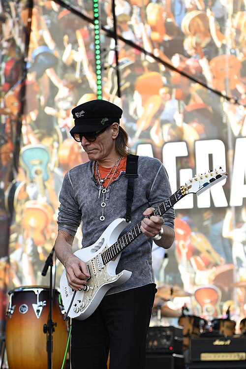 Steve Vai