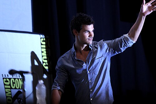 Taylor Lautner