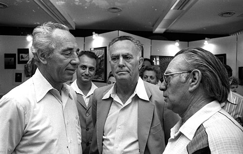 Shimon Peres