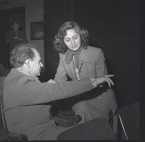 Miriam Zohar