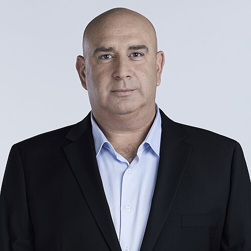 ניר דבורי
