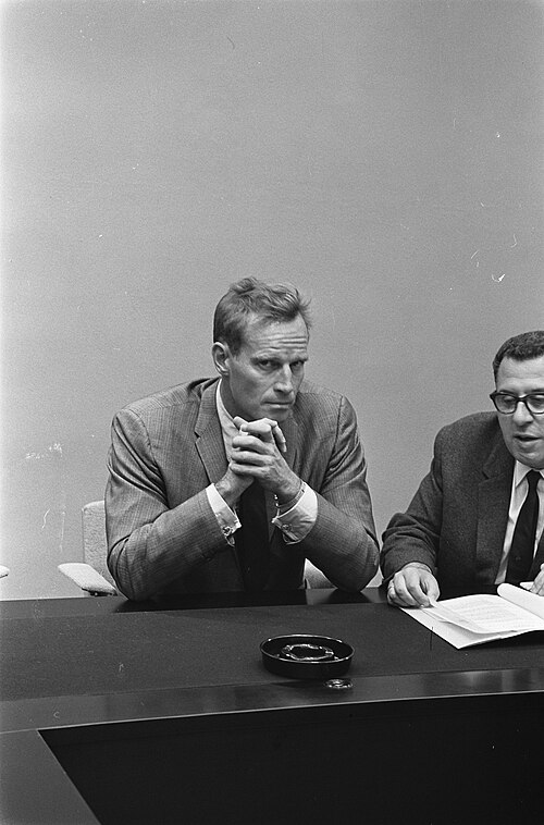 Charlton Heston