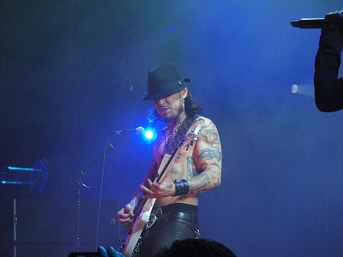 Dave Navarro